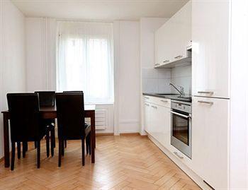 Guesthouse Dienerstrasse Zürich Kültér fotó